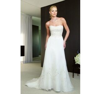 CASABLANCA l Fit and Flare Ivory Champagne Bridal Gown 1936 Style NWT Size 8*